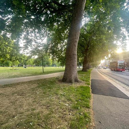 96 Uxbridge Road Apartments Londra Esterno foto